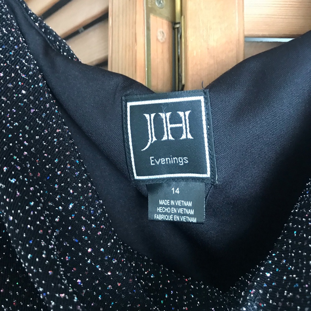 JH evenings sleeveless Elegant Black Glitter Dress,ruched on the side, sz 12/14 - Picture 4 of 4